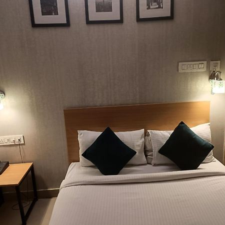 כלכותה Hotel Mayfair Tower מראה חיצוני תמונה