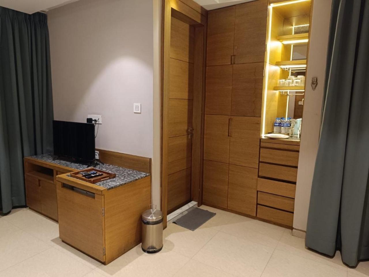 כלכותה Hotel Mayfair Tower מראה חיצוני תמונה