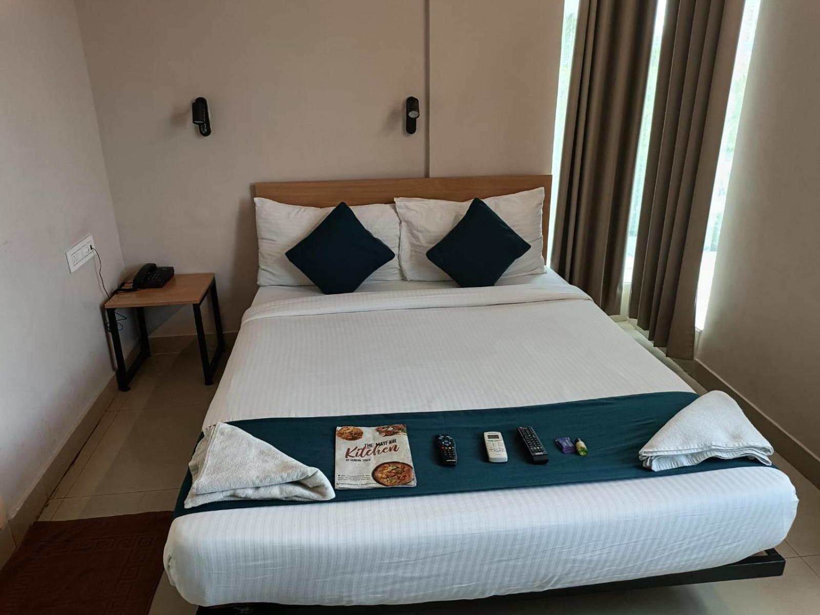 כלכותה Hotel Mayfair Tower מראה חיצוני תמונה